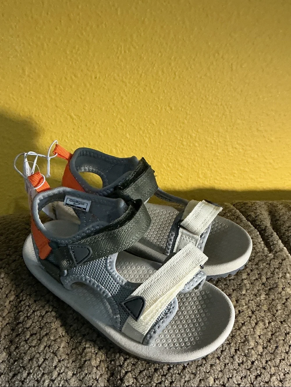 Oshkosh Kids' Open-Toe Sport Sandals in Gray & Orange nwt sz 10 Velcro to close